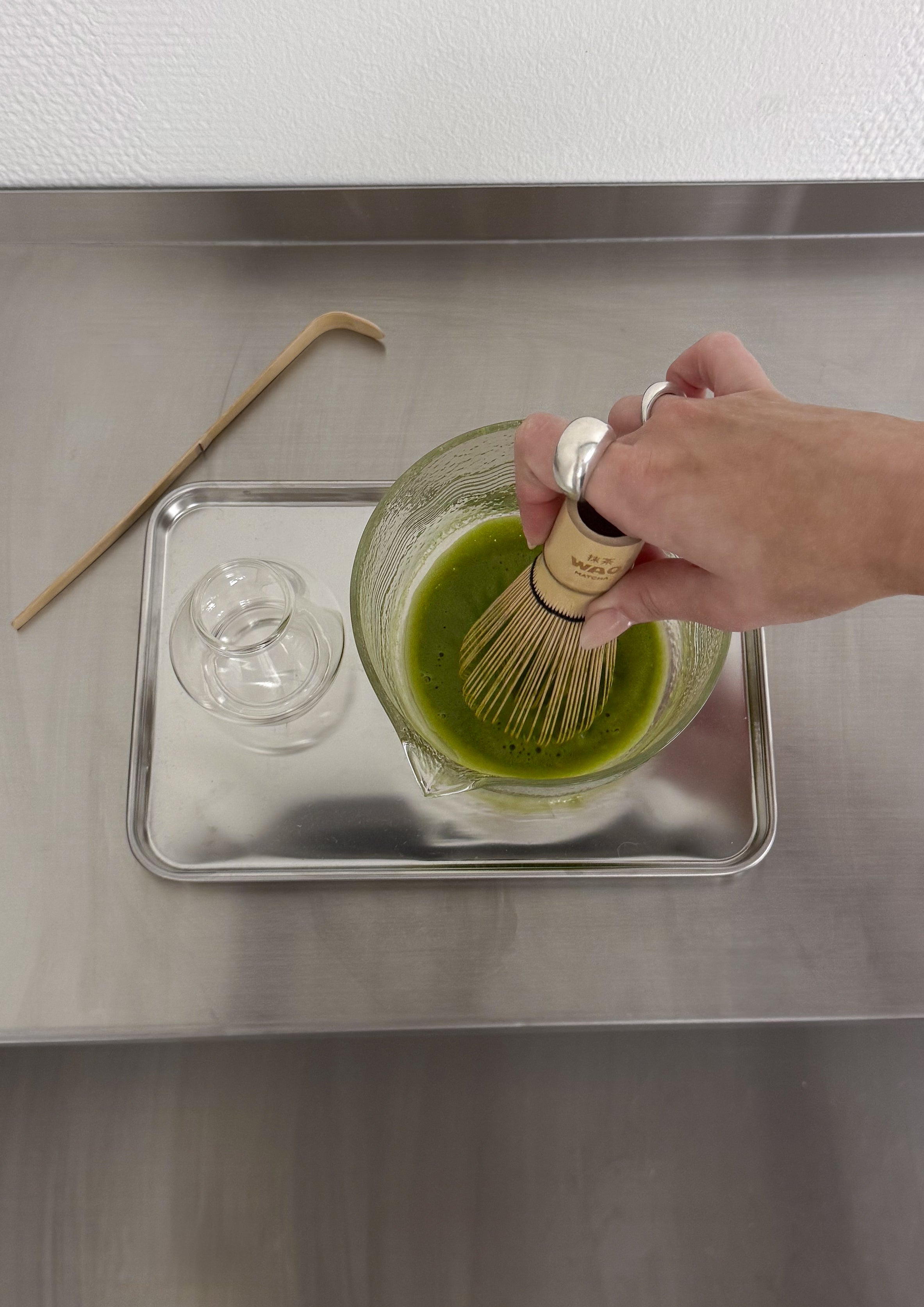 MATCHA SET - Glass bowl & whisk holder
