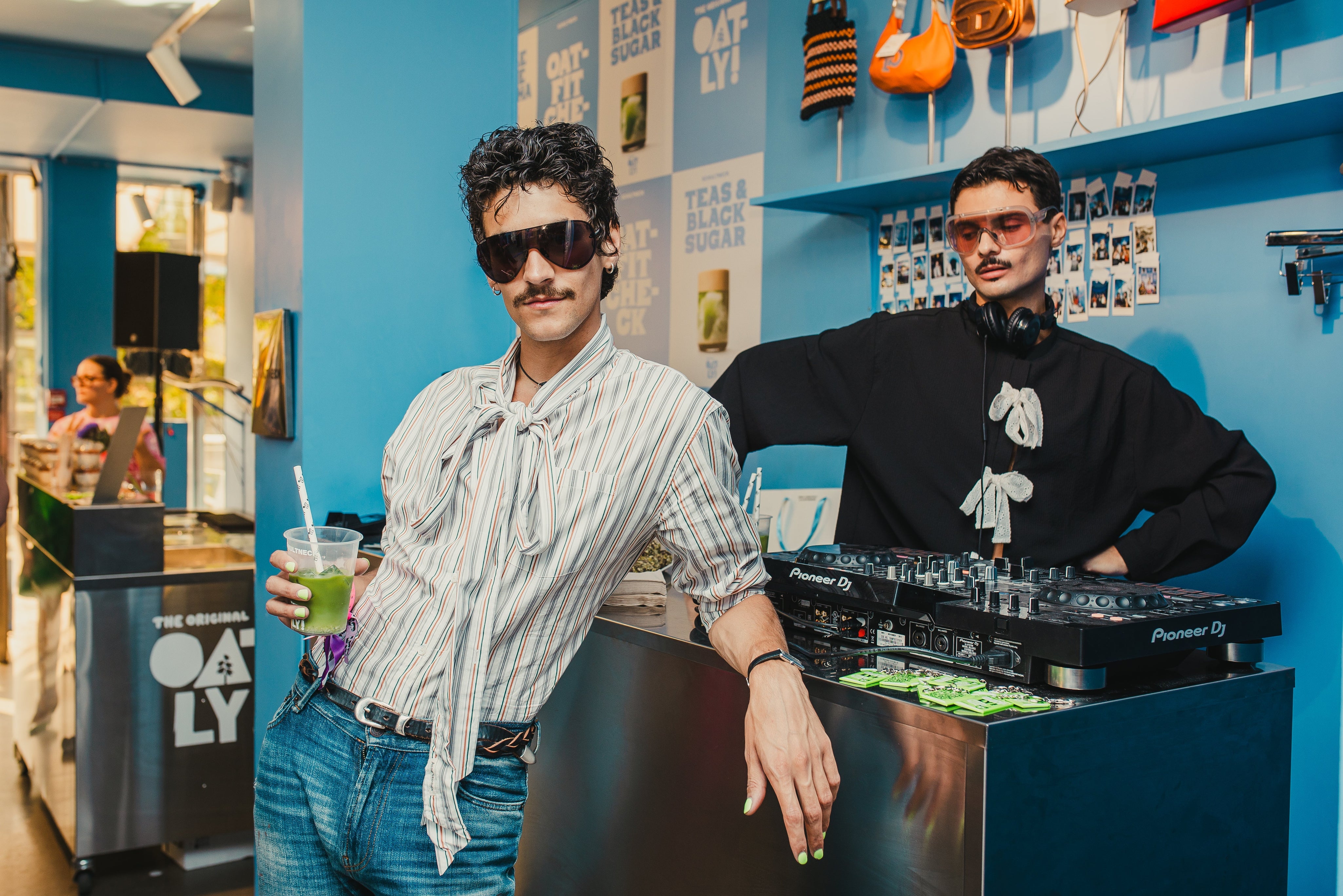 OATLY X SCHULTNECK  AT WAY OUT WEST